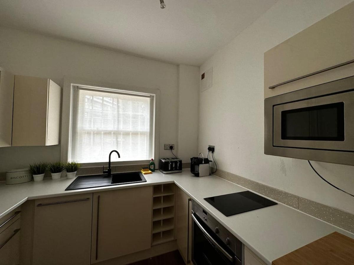 Spacious Studio For 4 Flat Near Regents Park N2 London Eksteriør bilde