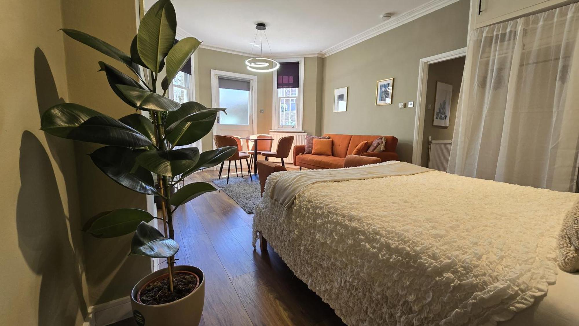 Spacious Studio For 4 Flat Near Regents Park N2 London Eksteriør bilde